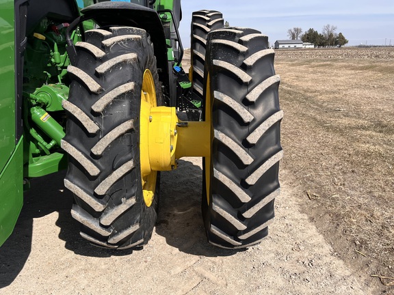 2025 John Deere 8R 310 - Photo11