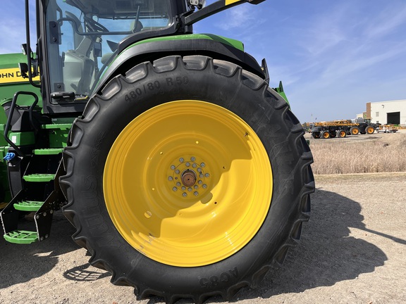 2025 John Deere 8R 310 - Photo19