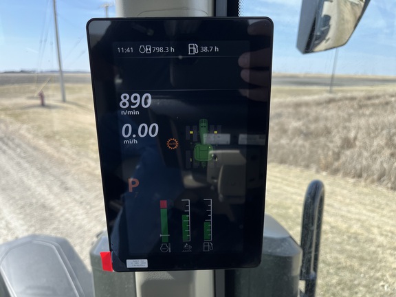 2025 John Deere 8R 310 - Photo35