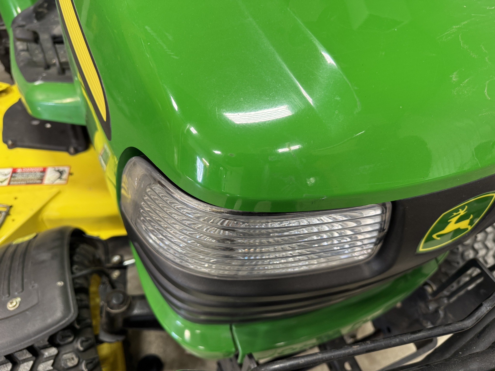 2009 John Deere X720 Image 15