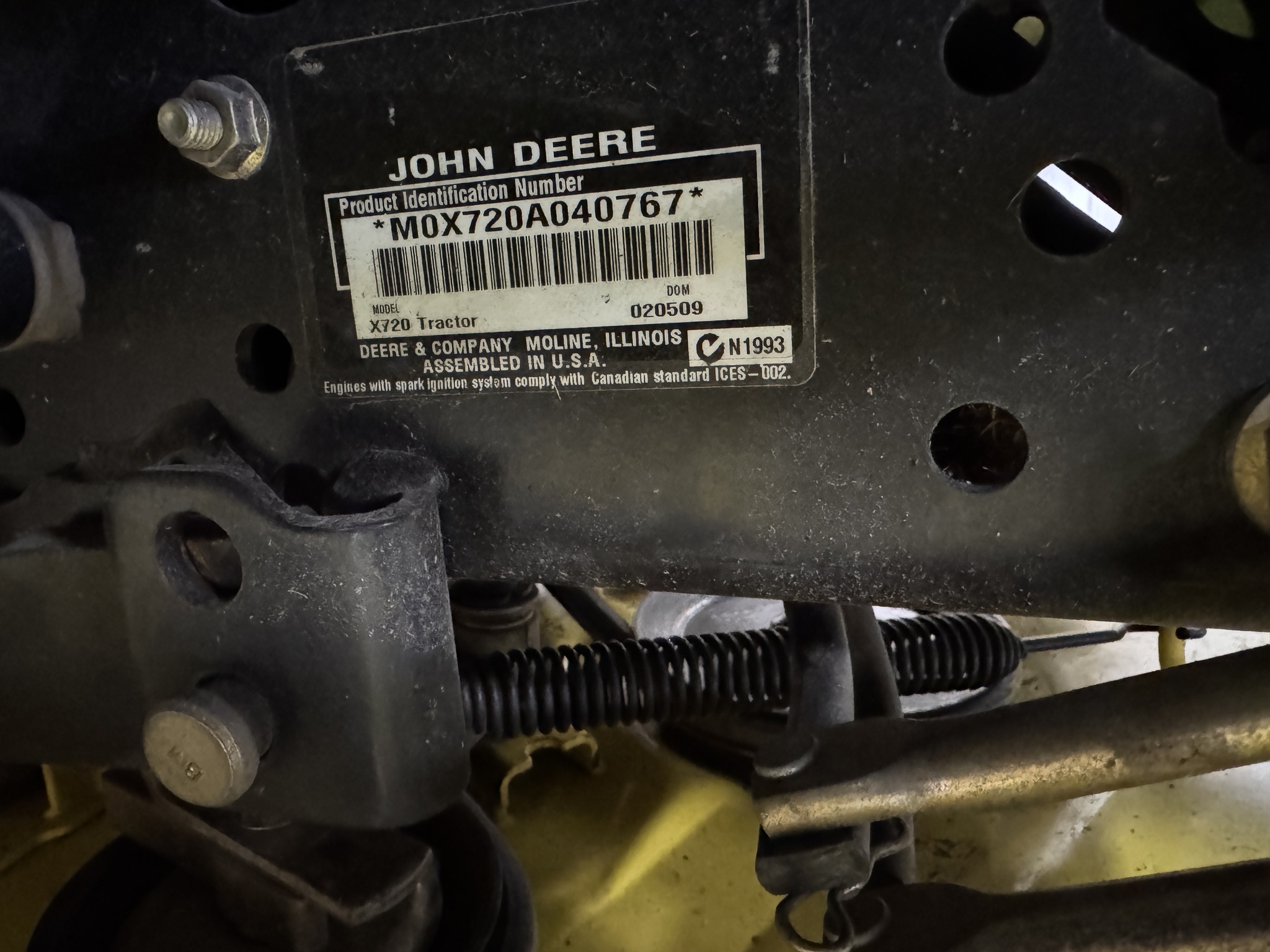 2009 John Deere X720 Image 22