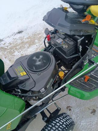 Photo of 2021 John Deere X590