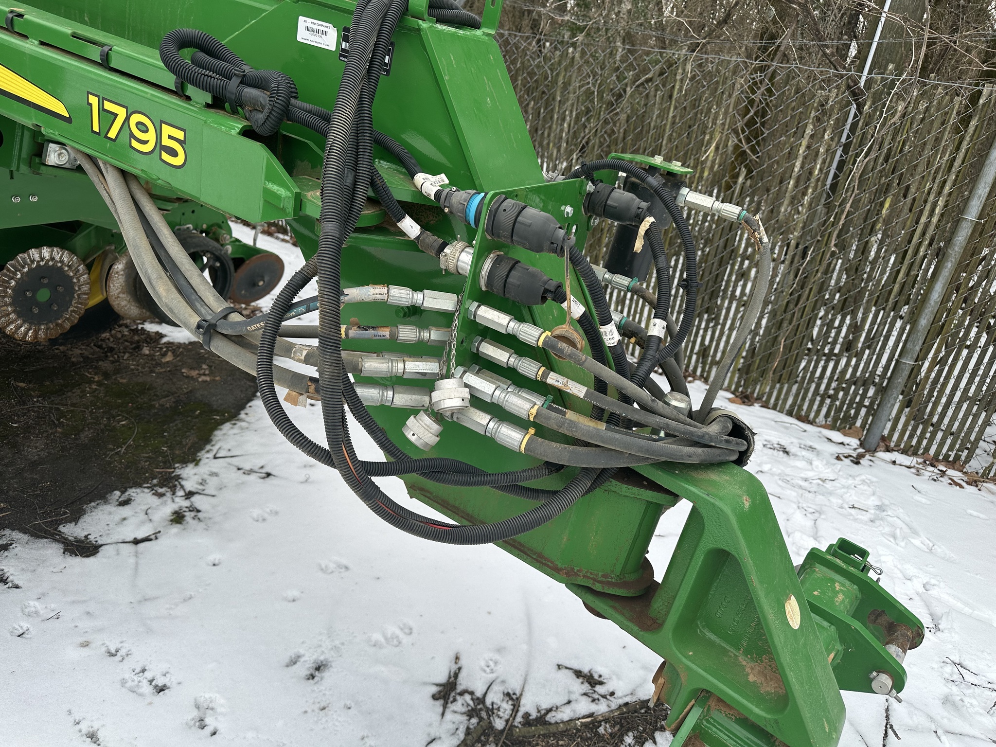 2021 John Deere 1795 Image 6