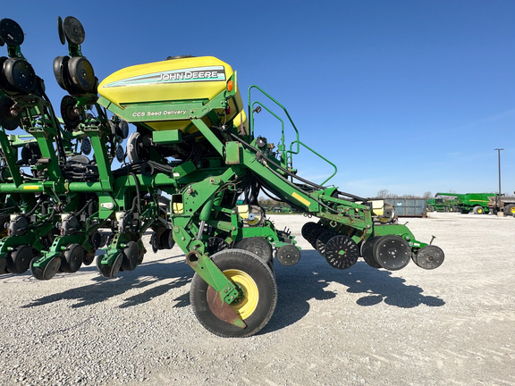 2008 John-Deere 1790