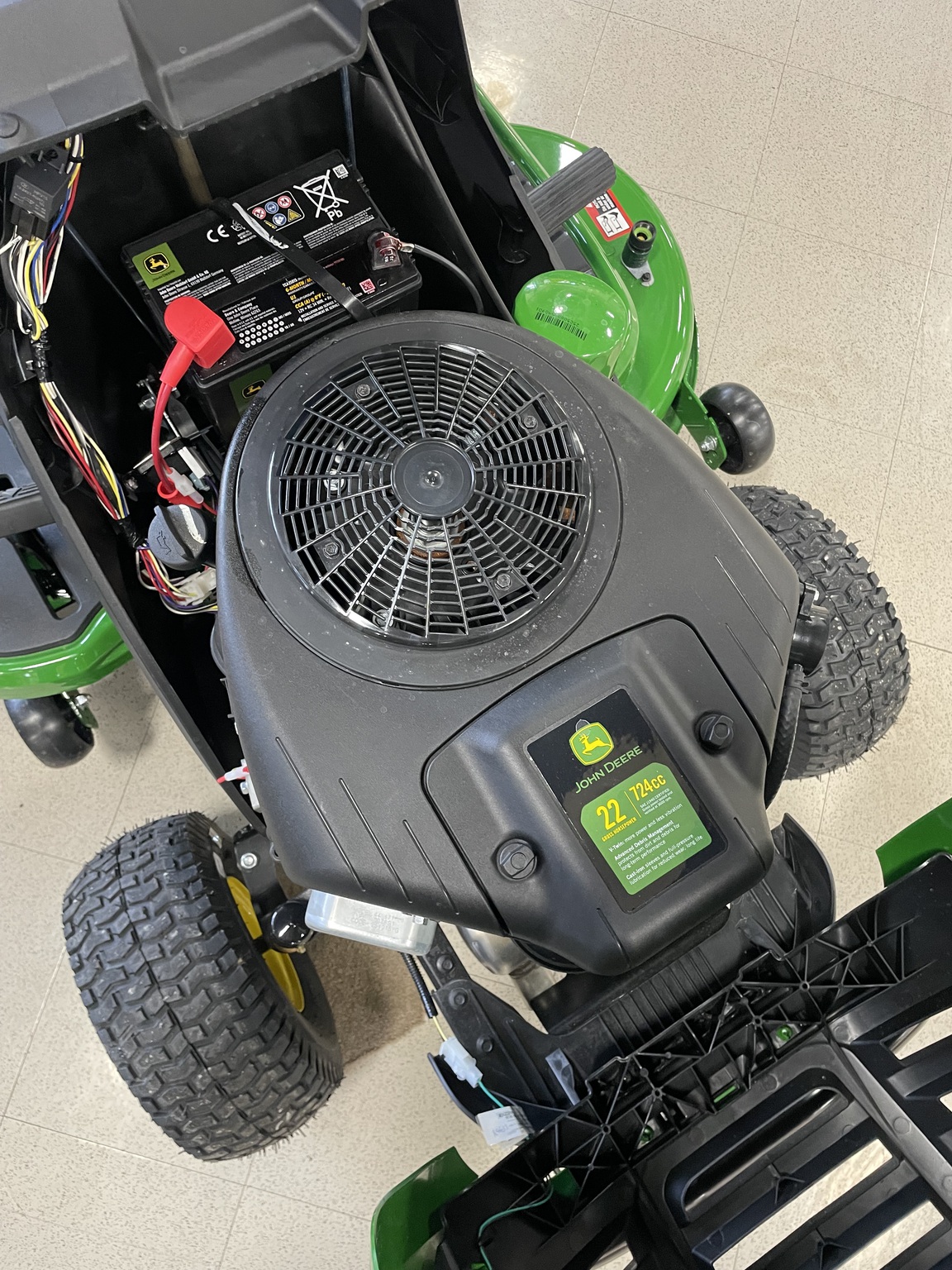 2025 John Deere S130 Image 5