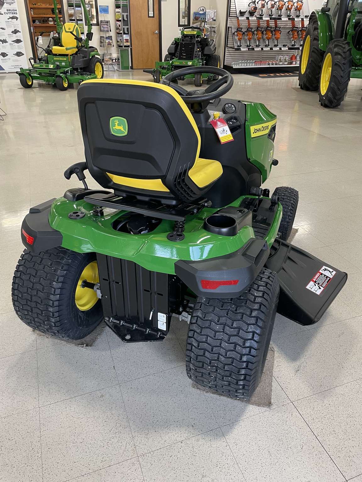 2025 John Deere S130 Image 4