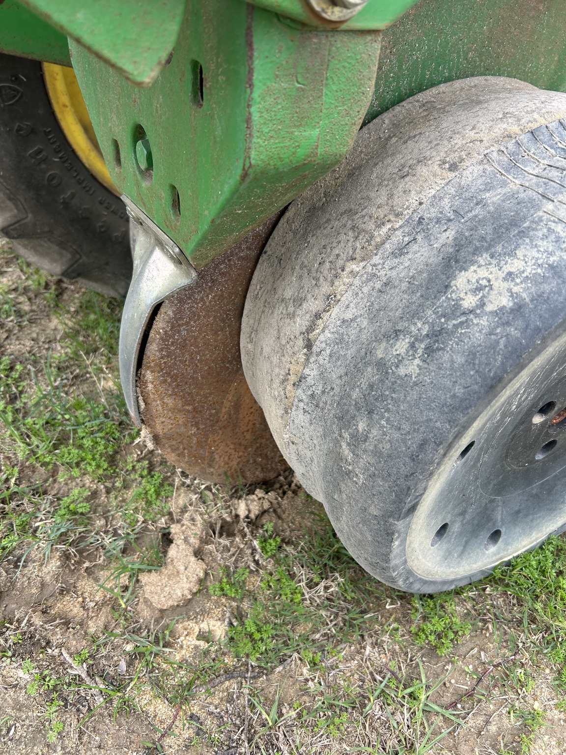 John Deere 1720 Image 15