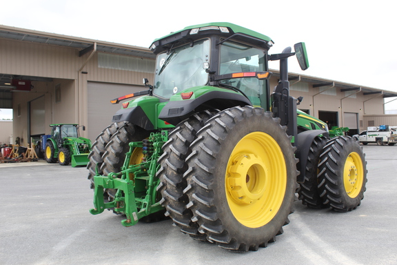 2025 John Deere 8R 280 Photo 4