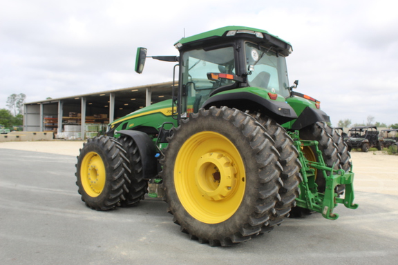 2025 John Deere 8R 280 Photo 6