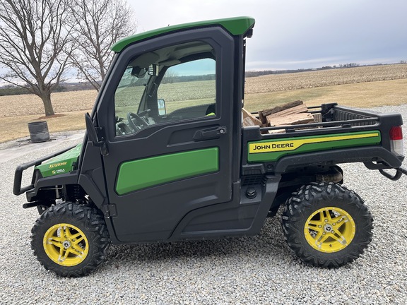  John Deere XUV 835R