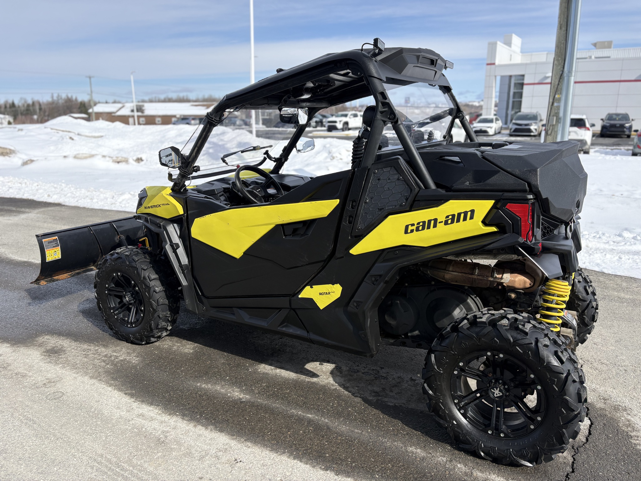 2018 Can-Am Maverick Trail DPS 1000R Image 2