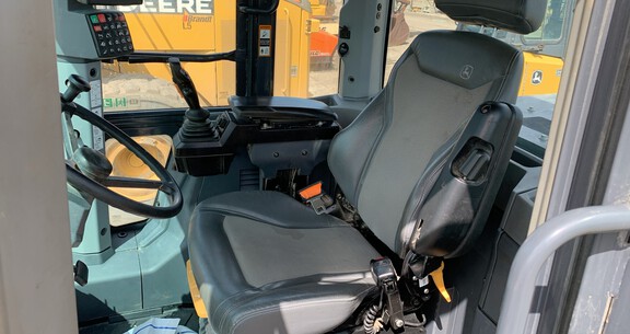 2024 John Deere 624 P