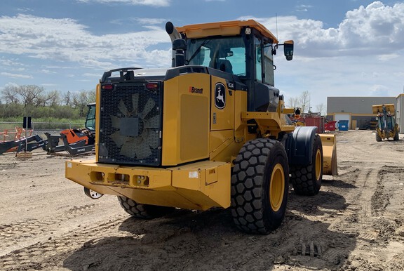 2024 John Deere 624 P