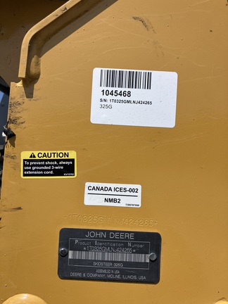 2022 John Deere 325G