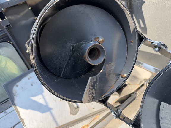 2003 New Holland CR960 - Photo41