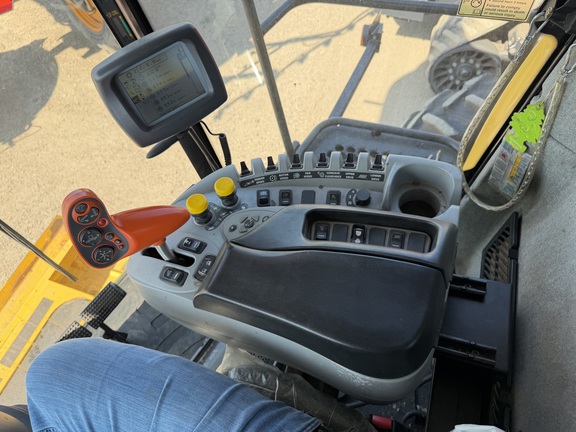 2003 New Holland CR960 - Photo46