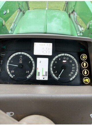 2016 John Deere 6130M