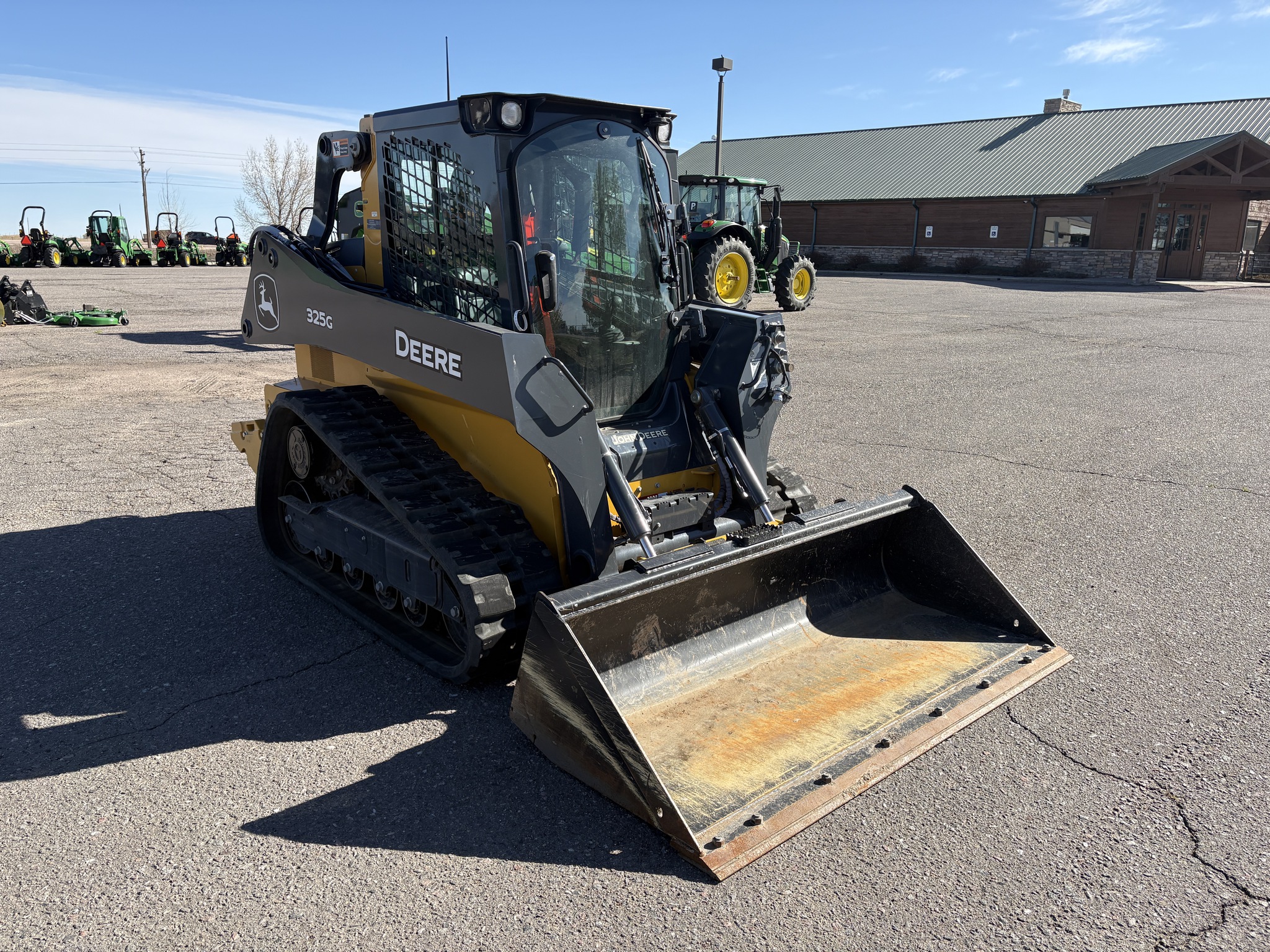 2023 John Deere 325G Image 6