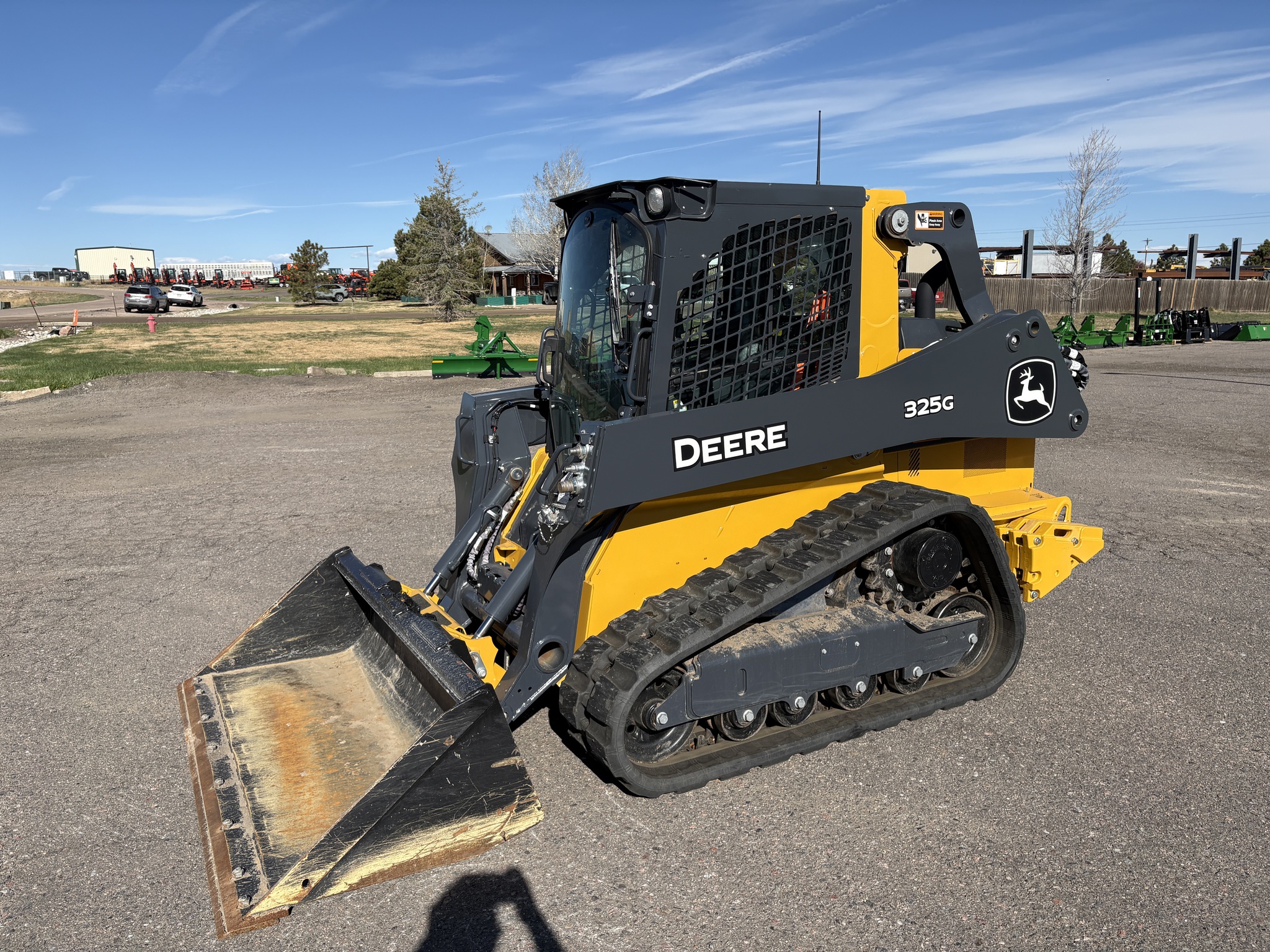 2023 John Deere 325G Image 2