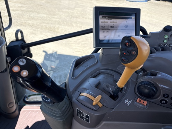 Used 2021 John Deere 6155R Row Crop Tractors at Horizon Ag & Turf in Lloydminster, AB - Photo18