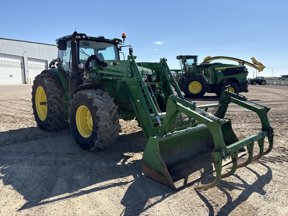 Used 2021 John Deere 6155R Row Crop Tractors at Horizon Ag & Turf in Lloydminster, AB - Photo3