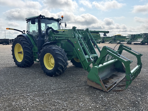 Used 2021 John Deere 6155R Row Crop Tractors at Horizon Ag & Turf in Lloydminster, AB - Photo5