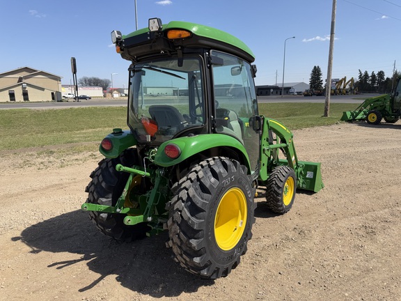 2025 John Deere 3039R - Photo3