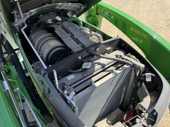 2025 John Deere 3039R - Photo21