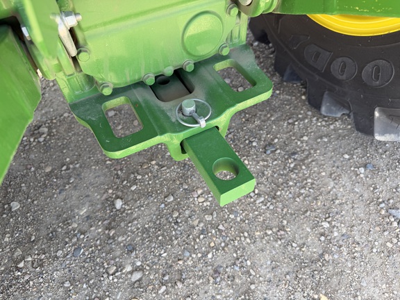 2025 John Deere 3039R - Photo26