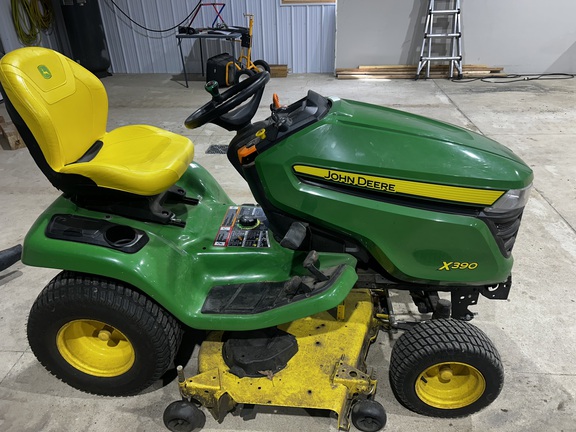 Photo of 2021 John Deere X390