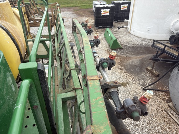 Photo of 2017 John Deere R4023