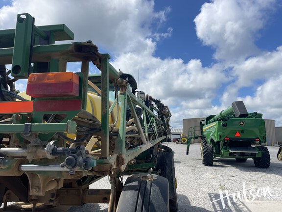 Photo of 2017 John Deere R4023