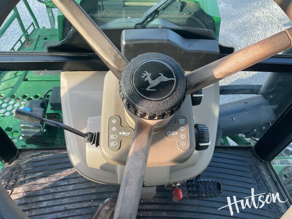Photo of 2017 John Deere R4023