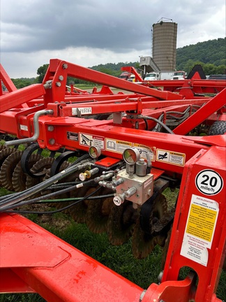 2016 Kuhn-Krause 8005-40