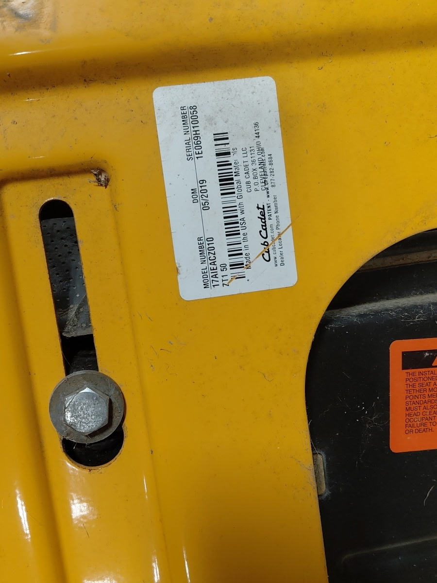 2019 Cub Cadet ZT1 50 Image 8