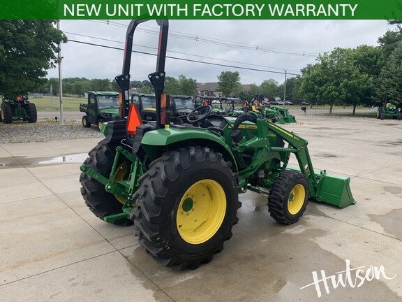 Photo of 2025 John Deere 4066M