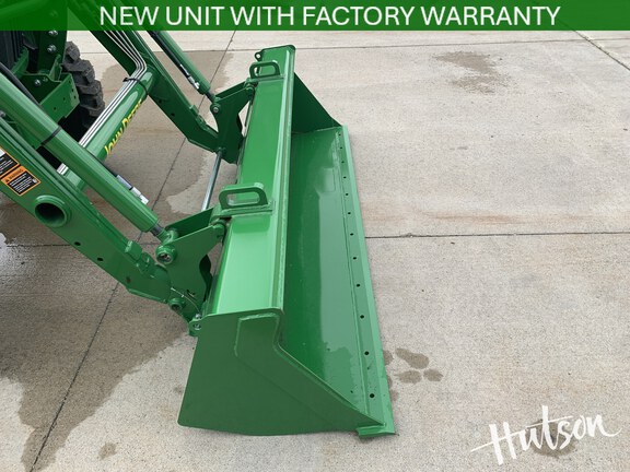Photo of 2025 John Deere 4066M