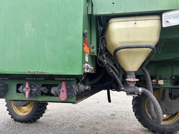 1998 John Deere 4700 (12th thumbnail)
