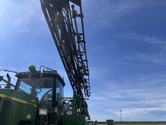 1998 John Deere 4700 (11th thumbnail)