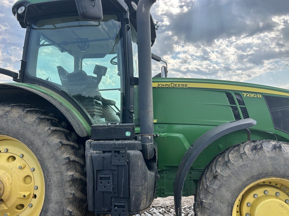 2011 John Deere 7230R (20th thumbnail)