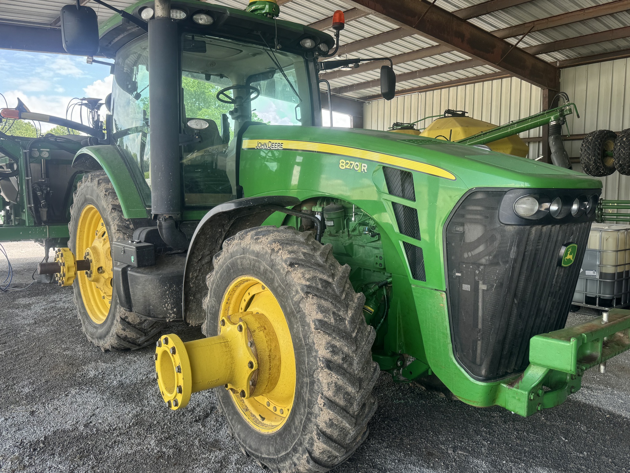 2010 John Deere 8270R