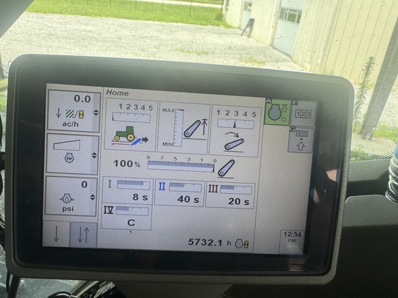 Photo of 2010 John Deere 8270R
