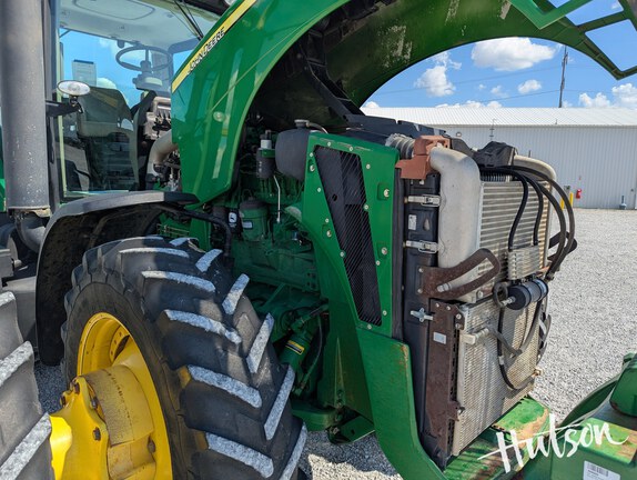 Photo of 2010 John Deere 8270R