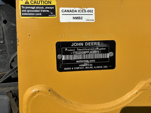2023 John Deere 325G