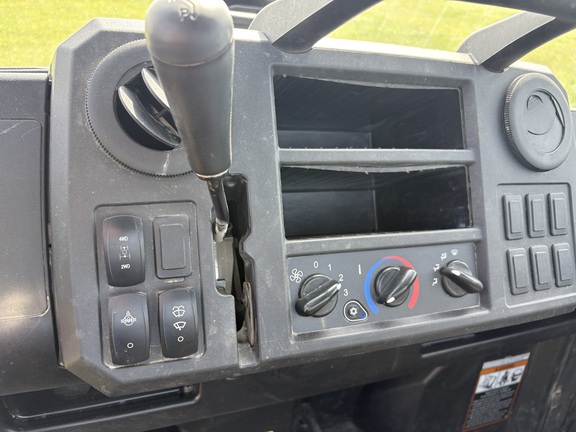 Used 2022 John Deere XUV 835M ATVs & Gators at Horizon Ag & Turf in Mayerthorpe, AB - Photo6