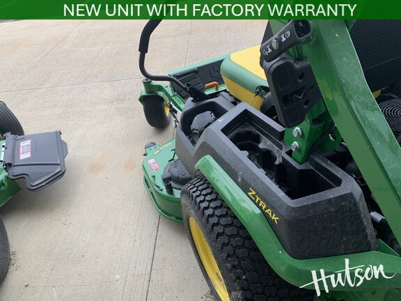 Photo of 2025 John Deere Z545R