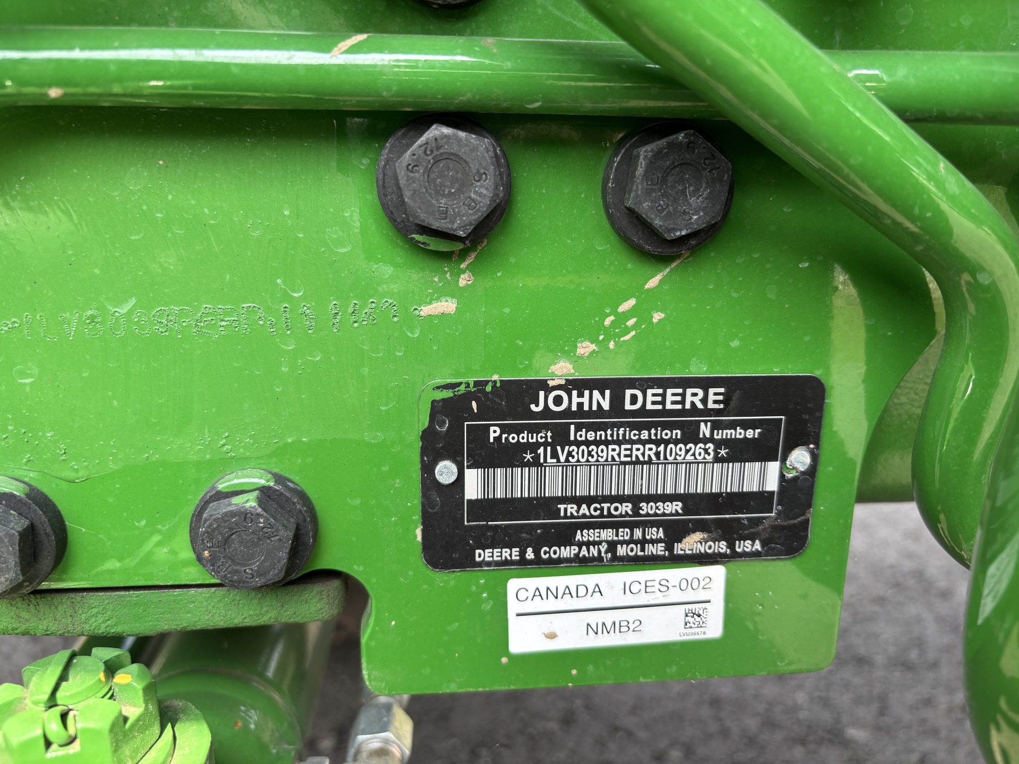 Used 2024 John Deere 3039R Compact Utility Tractors at Koenig Equipment in Oxford, OH - PhotoXL12