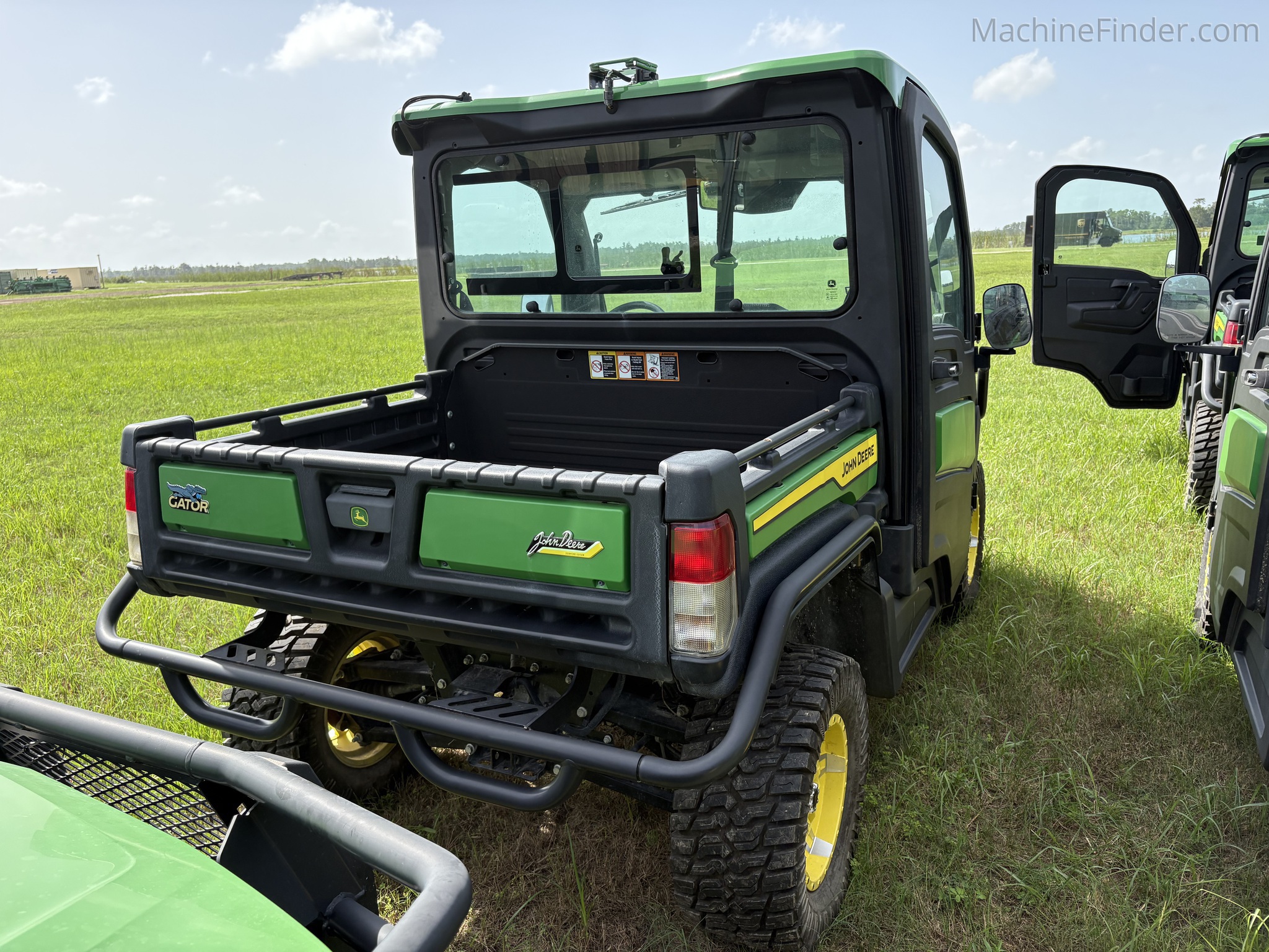 Used 2024 John Deere XUV865R Signature Edition ATVs & Gators at Koenig Equipment in Tipp City, OH - PhotoXL3