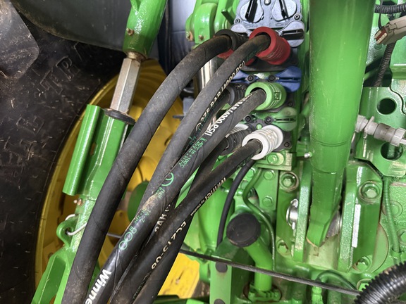 Photo of 2024 John Deere 6R 155