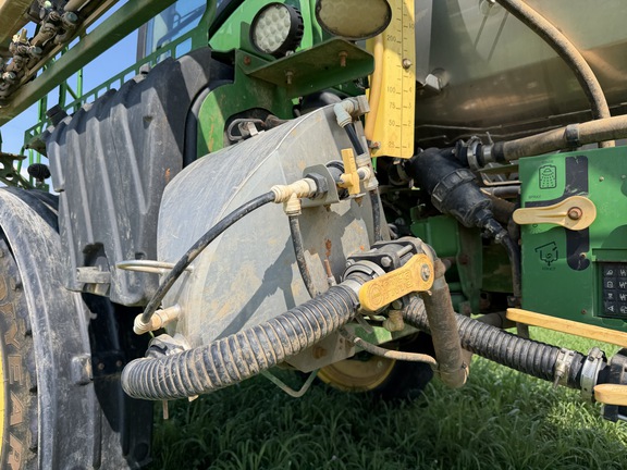 Photo of 2017 John Deere R4038